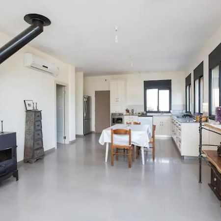 המקום של גיא Villa Sede Eli'ezer Exterior photo